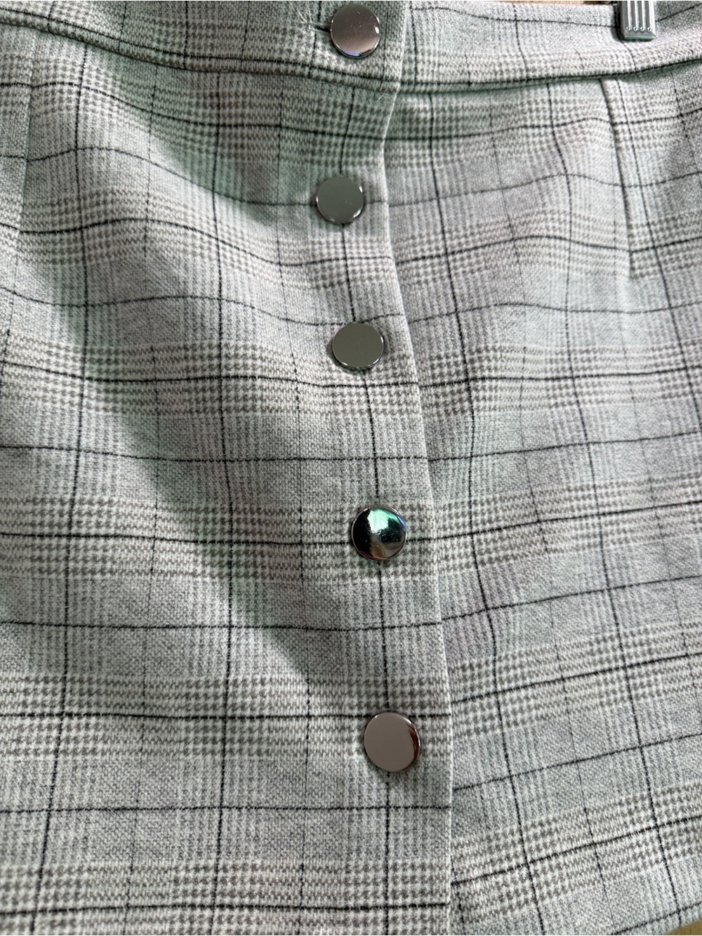 New! Anthropologie Maeve Cozy Plaid Preppy Classy Light Gray Skort Size 12 - Picture 4 of 12